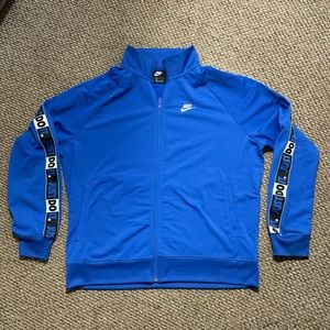 Nike zip up jacket